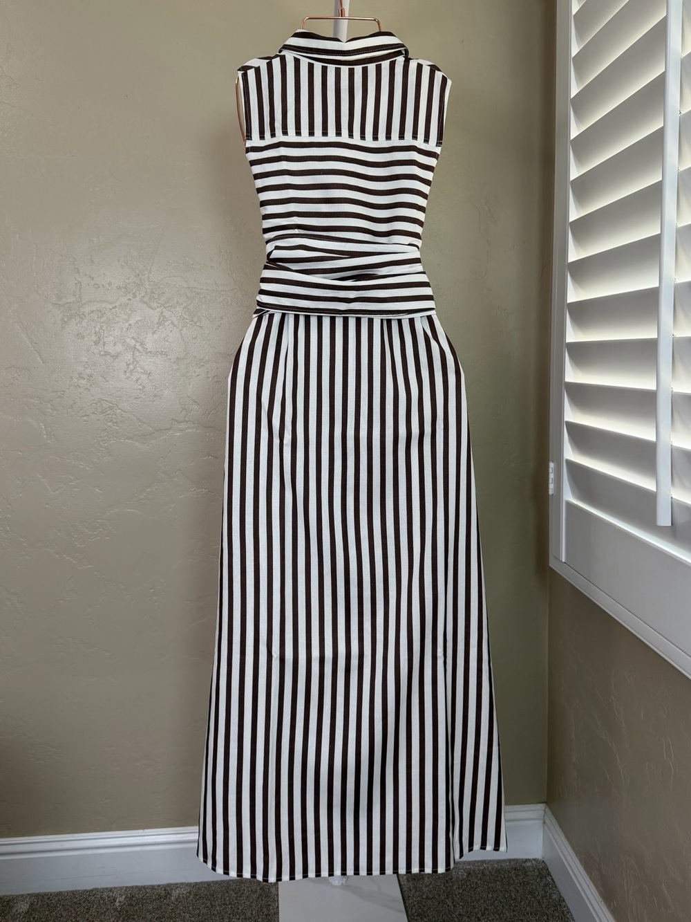 Commense Brown Ivory Striped Linen Blend Tie Waist Maxi Midi Dress Small NWT - Picture 5 of 8